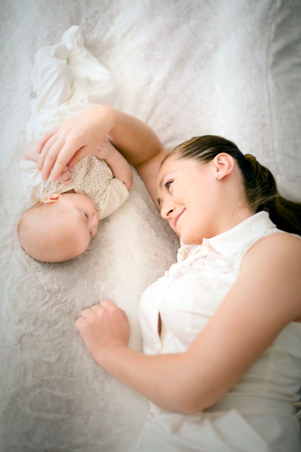 Фотосессия новорожденных в домашних условиях