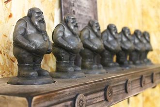 Shelf with dwarfs