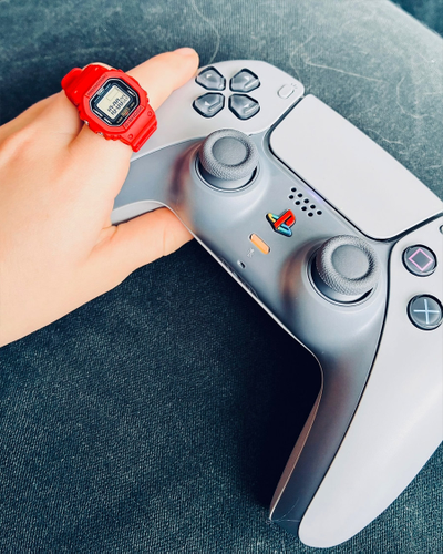 Часы Casio G-Shock DWN-5600-4