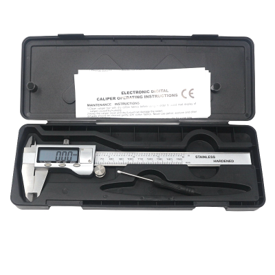 Цифровой штангенциркуль 150 мм. из нержавеющей стали
