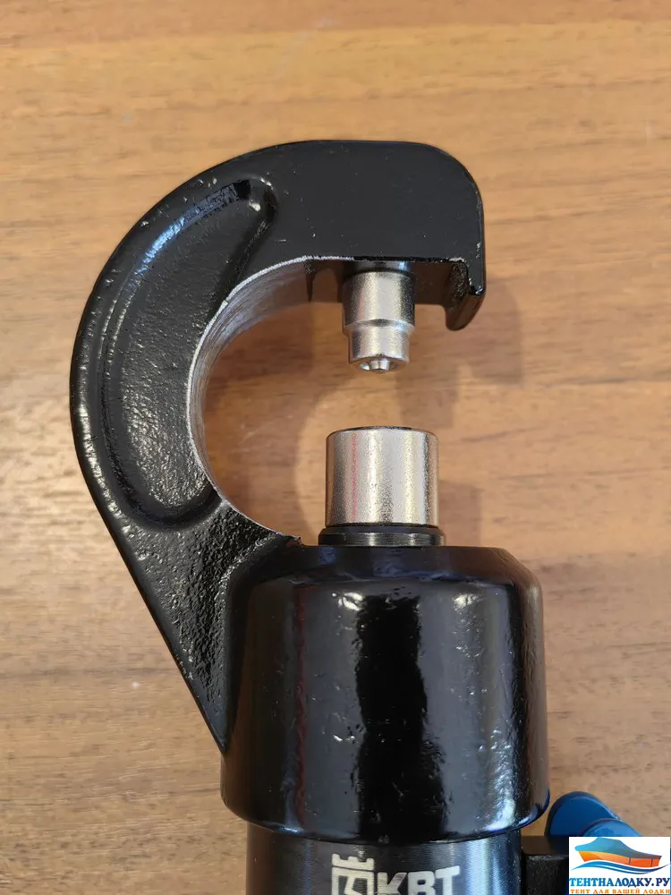 Пресс для кнопок Dot для тента на лодку