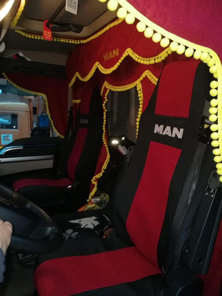 fotogalereya komplekt shtor i chehlov man
