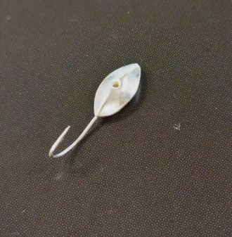 Мормышка паяная Глазок серебро вес.0.45 gr.16 mm. d-3.5 mm. купить