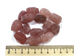 Бусина Кварц клубничный, свободная форма 15-18 мм (1 шт.) №15184