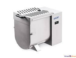 Фаршемешалка Apach AMK30 3Ф