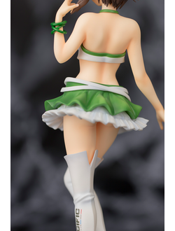 Фигурка 1/8 Махо Нисидзуми (Nishizumi Maho Pacific Racing Team Ver.)