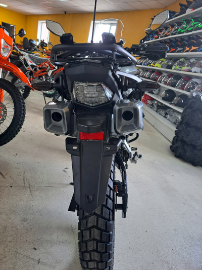 Regulmoto ADV 300 NB