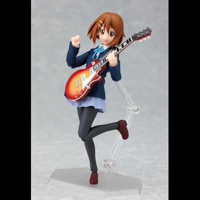 Фигурка фигма Юи Хирасава (figma Hirasawa Yui School Uniform Ver.)