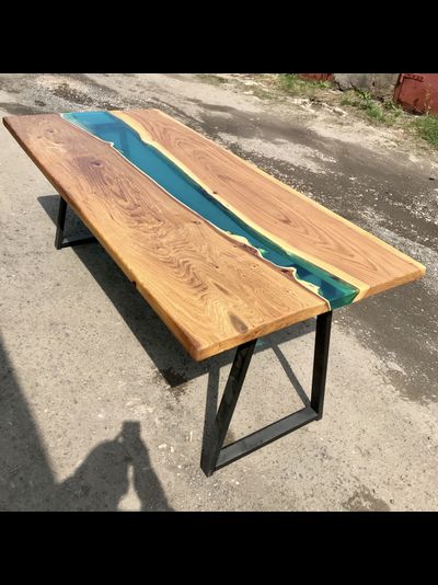 стол река из карагача голубая