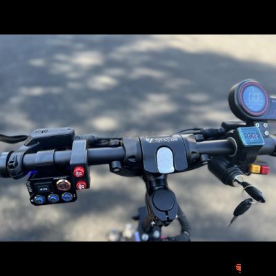 ЭЛЕКТРОСАМОКАТ syccyba Currus Gepard  72v