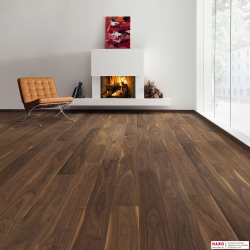 Декор паркетной доски Haro Орех Американский Универсал 1-пол, масло 538956 в интерьере гостиной