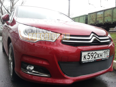 Защита радиатора Citroen C4 HB 2011-2016 black