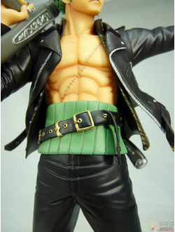 Фигурка 1/7 Зоро Ророноа (Zoro Roronoa The Three Musketeers Ver.)