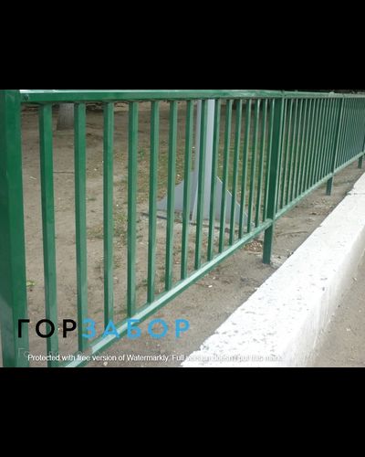 Оцинкованное газонное ограждение из профильной трубы
