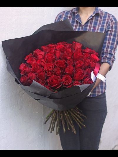 БУКЕТ ИЗ 51 КРАСНОЙ РОЗЫ "МОЕЙ КОРОЛЕВЕ"