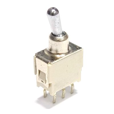 Переключатель (микротумблер)