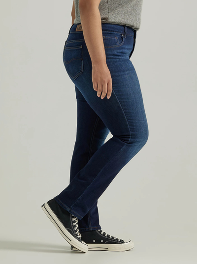 Джинсы Lee® Women's Legendary Regular Straight Jean