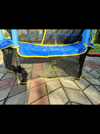 Батут с защитной сеткой IgraGrad Mini 144 см (55")