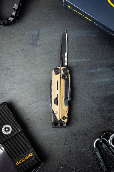 Leatherman Signal Coyote Tan