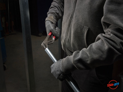 Ключ для водопроводных труб Milwaukee Hex-Jaw 200 мм 48226208