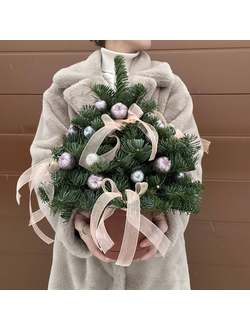 Новогодняя елочка с розовых оттенках