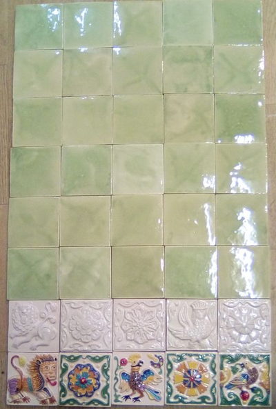 Изразцовая плитка "Древние символы" (гладкая)