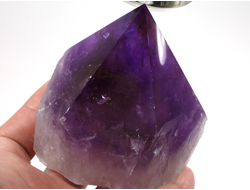 Аметист, аметрин, кристалл полированный со спиленным основанием (79*73*62 мм, 448 г) №37661