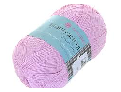 Пехорка Жемчужная  Характеристика пряжи Жемчужная  Состав: 50% хлопок, 50% вискоза.  Вес мотка: 100 г.  Длина нити в мотке: 425 м.Сирень
