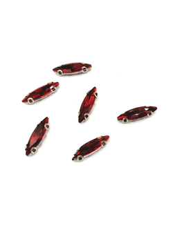 Стразы стеклянные пришивные в цапах, 4х15 мм цвет красный