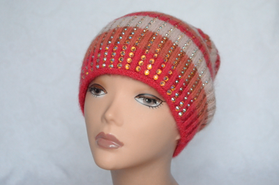 итальянская шапка Визио зима 2021 с украшениями фото