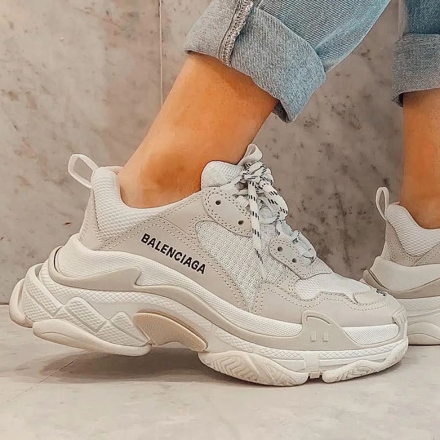 Balenciaga Triple s