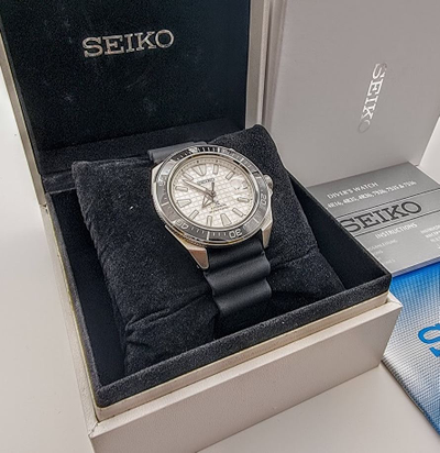 Наручные часы Seiko SRPE37KJ1
