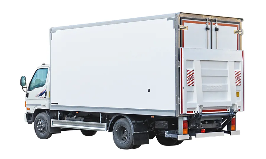 Удобен для перевозок продуктов в гипермаркеты, бытовой техники, строительного материала