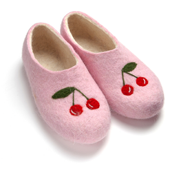 Купить войлочные тапочки "Вишни"