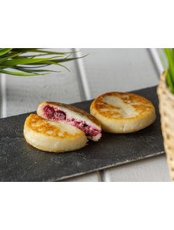 Сырник с вишней (75 г)