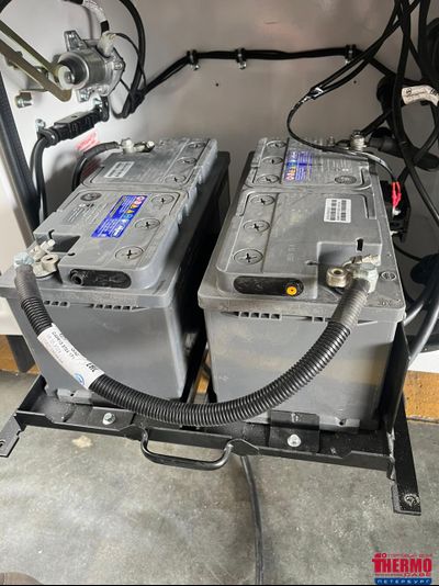 КОМПЛЕКТ ТЕРМОЗАЩИТЫ АКБ автобуса ПАЗ Вектор Некст (32045) (2 раздельных термокейса И 2 КРЫШКи ДЛЯ 2-Х АКБ С 2-МЯ СИСТЕМАМИ НАГРЕВА ДЛЯ КАЖДОЙ АКБ (100/110 AH)