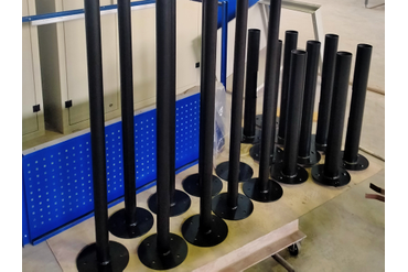 Опоры освещения торшерные с подземной частью