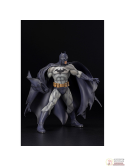 Фигурка 1/6 Бэтмен (Batman)