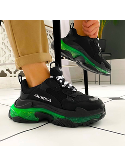 Кроссовки Balenciaga Triple S черные с зеленым в Иркутске
