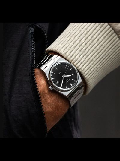 Швейцарские часы Tissot T137.410.11.051.00