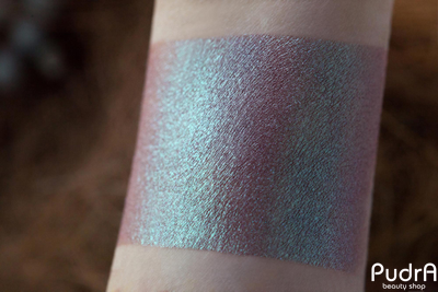 Tammy Tanuka Рассыпчатые тени для век "Маленькая злая девочка" 1 мл