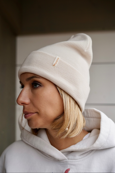 ШАПКА ПРИЯТНО "МОЛОЧНАЯ"