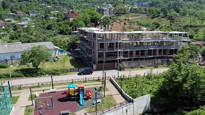 Жилой комплекс таунхасов в черте города, всего 25 домов.