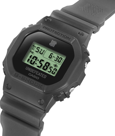 Часы Casio G-Shock DWE-5600UD-1