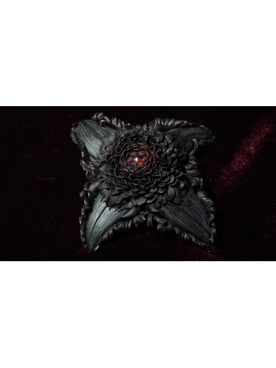 Готическая брошь &quot;Цветок Пламя Ворона&quot; из коллекции украшений &quot;Рейвенсвуд&quot;