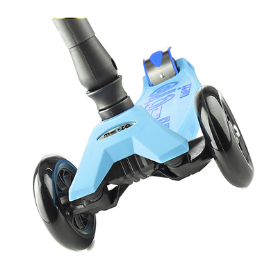 Самокат Maxi MICRO Deluxe blue (Голубой складной)