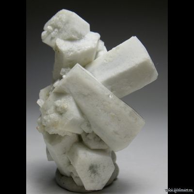 Ломонтит - сросток кристаллов. Испания. 37*31*25мм