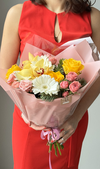 Букет 64 на день влюбленных