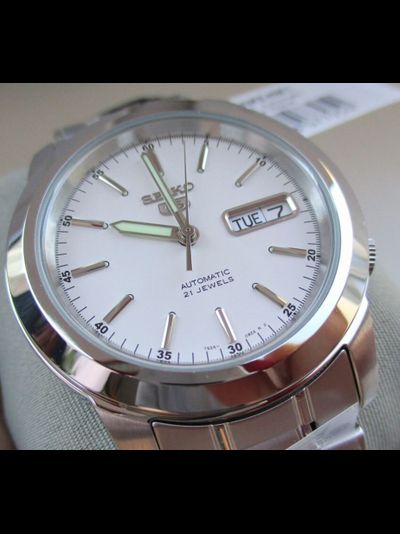 Наручные часы Seiko SNKE49K1