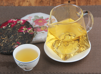 Лот 209, Альпийское древнее дерево Солнечно-красная роза, Красный чай, 100 гр